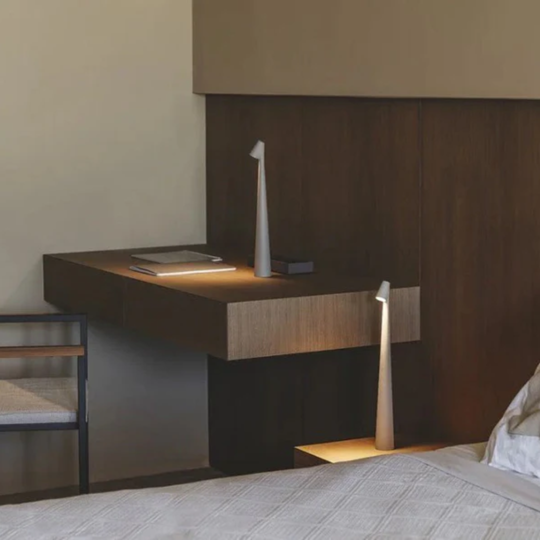 Nordico - Lampada da Tavolo LED Senza Fili in Stile Minimalista Scandinavo