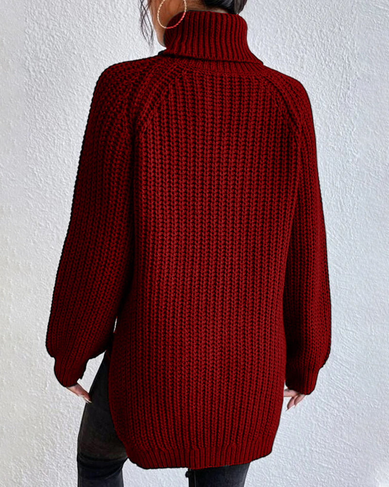 Women's Cozy Knit Turtleneck Sweater with a Relaxed Fit