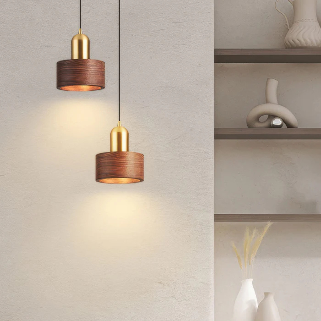 Arca - Lampada a Sospensione Elegante con Dettagli Dorati