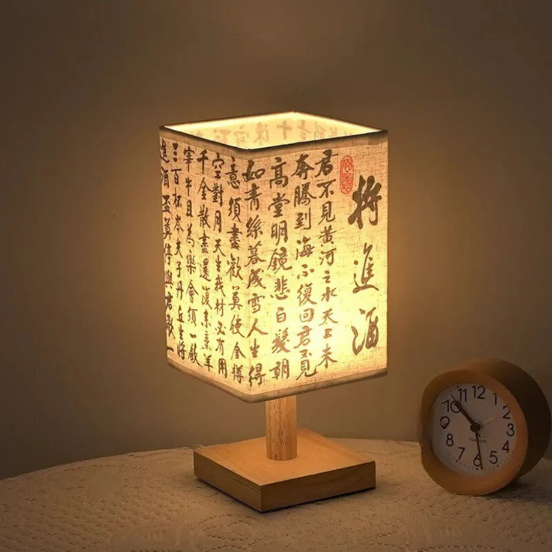 Shanghai - Lampada da Tavolo LED | Design Moderno e Stiloso