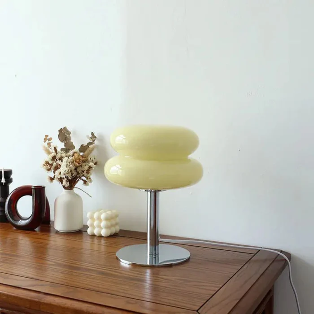 Daxa - Bauhaus Style Table Lamp
