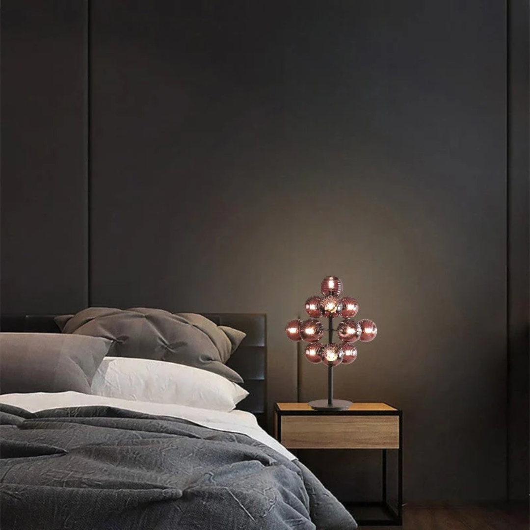 Clyra - Lampada da Tavolo in Vetro Elegante
