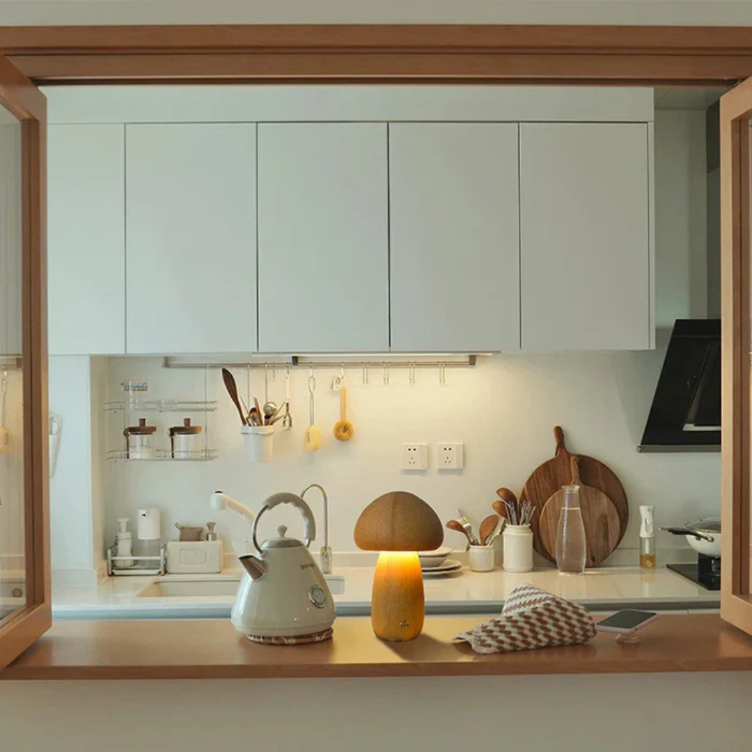 Pheme - Lampada da Tavolo Ricaricabile in Legno Elegante