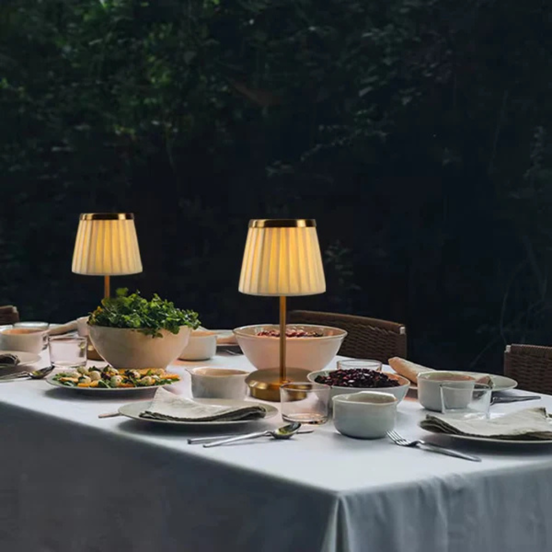 Pollux - Classica Lampada da Tavolo LED