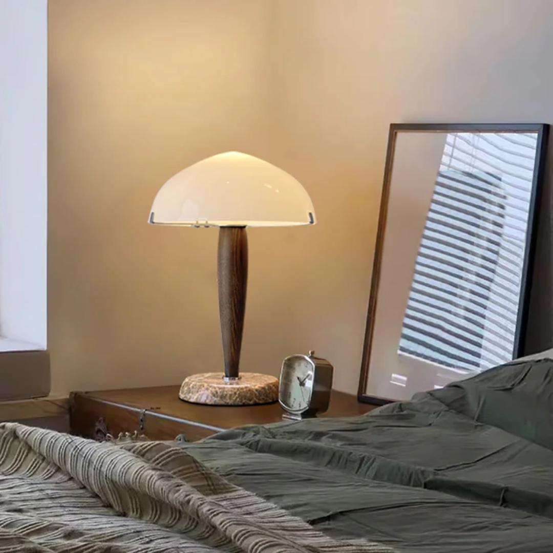Zire - Retro Table Lamp