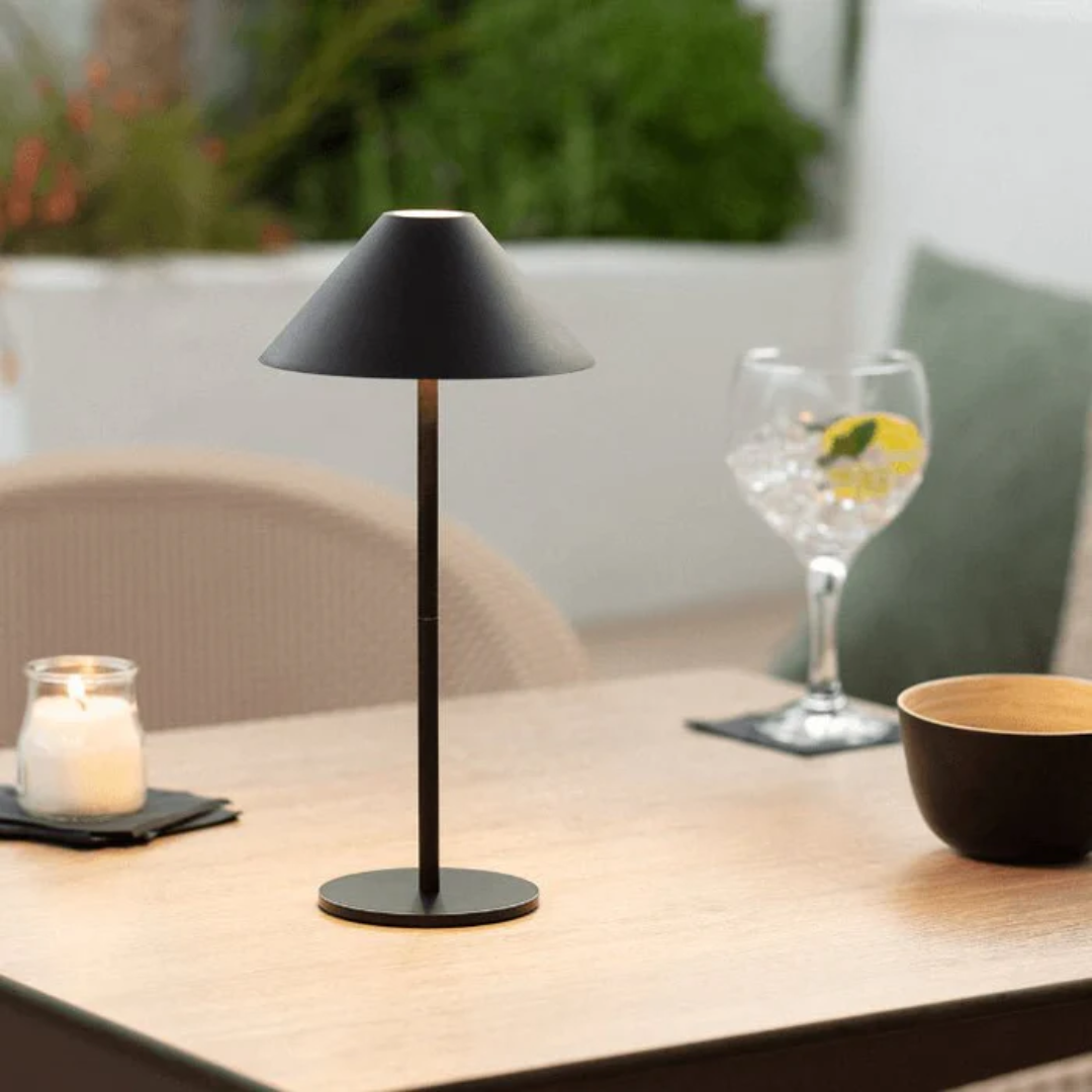 Baucis - Elegante Lampada da Tavolo Wireless