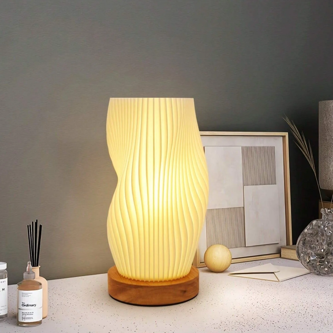 Hypatia - Lampada da Tavolo LED a Design Ondulato
