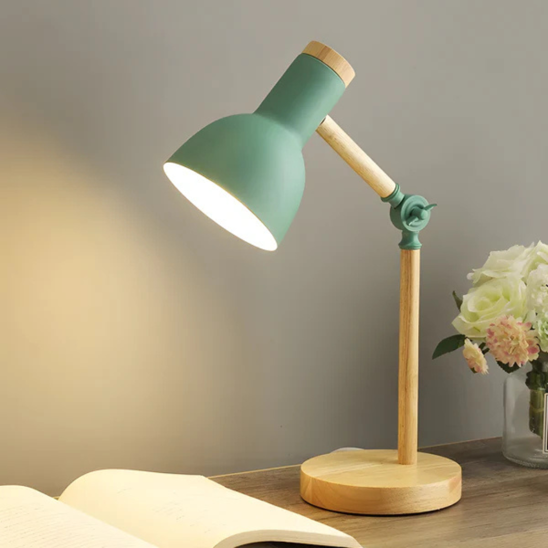 Nord - Lampada da Tavolo LED in Legno con Altezza Regolabile