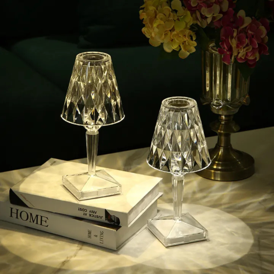 Oron Lampada da Tavolo – Elegante Illuminazione a LED