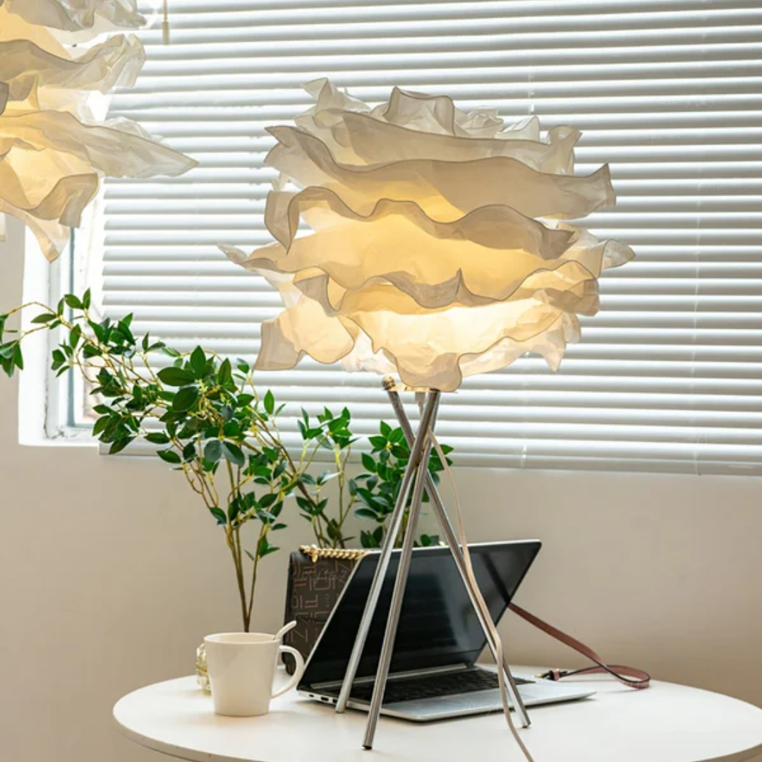 Elanora - Lampada da Tavolo LED Moderna in Design Nuvola