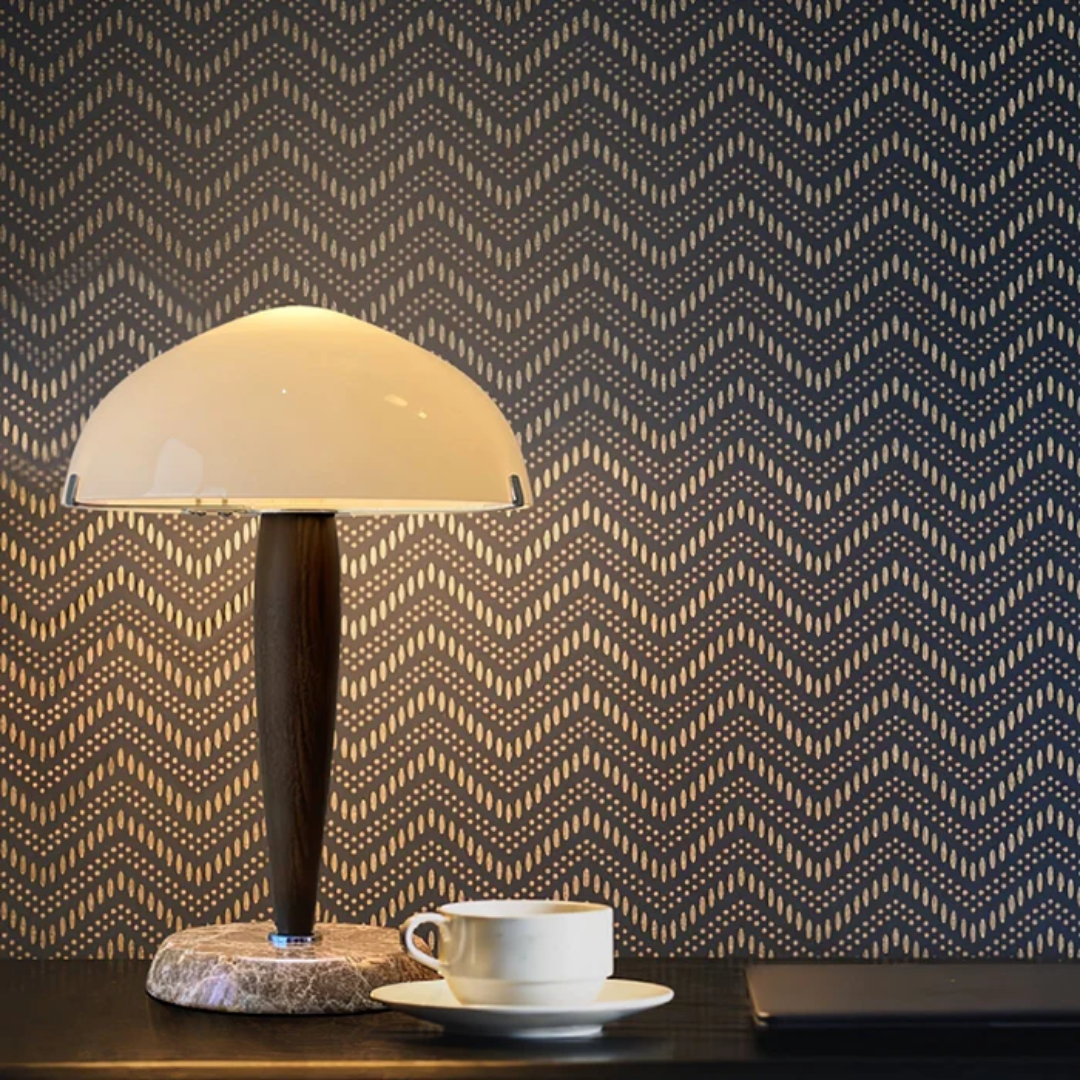 Zire - Retro Table Lamp