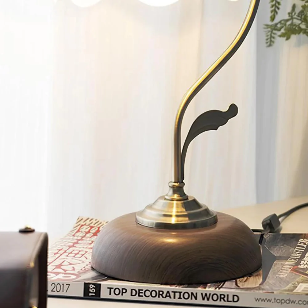 Ethea - Lampada da Tavolo con Illuminazione Incantevole