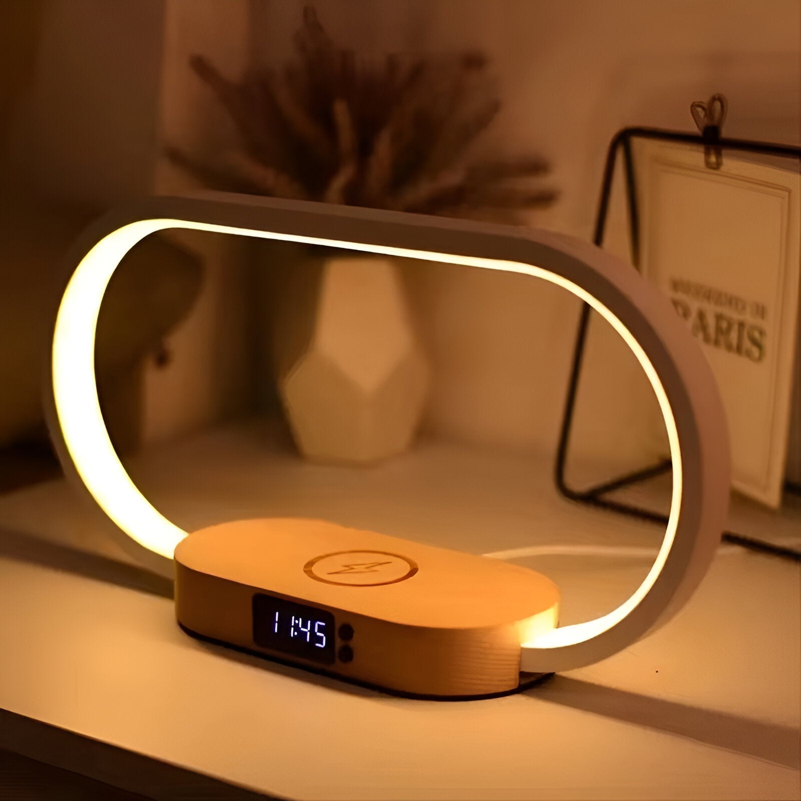 Ismerelle - Lampada Notturna Multifunzionale con Caricatore Integrato e Orologio Digitale