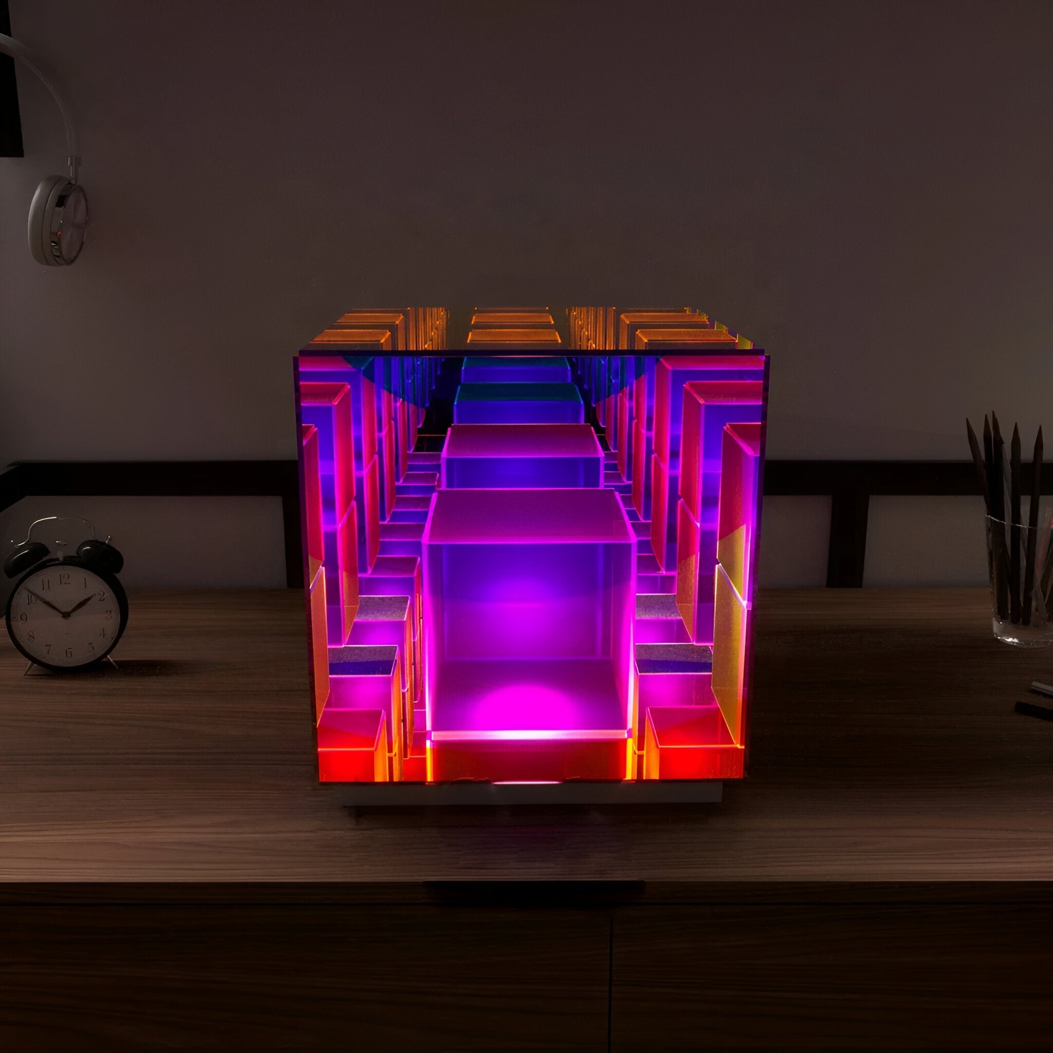 Xyrol - 3D Table Lamp