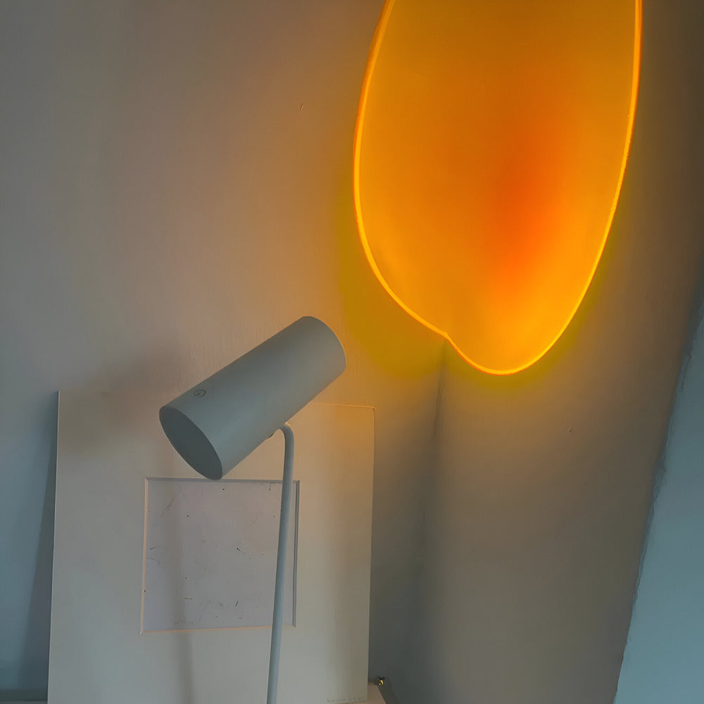 Sabina - Lampada da Tavolo LED Minimalista Regolabile con Opzioni di Illuminazione