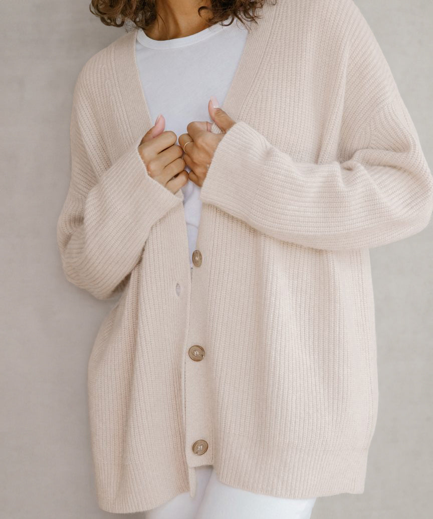 Women's Oversized Button-Up Cardigan in Cozy Ribbed Knit