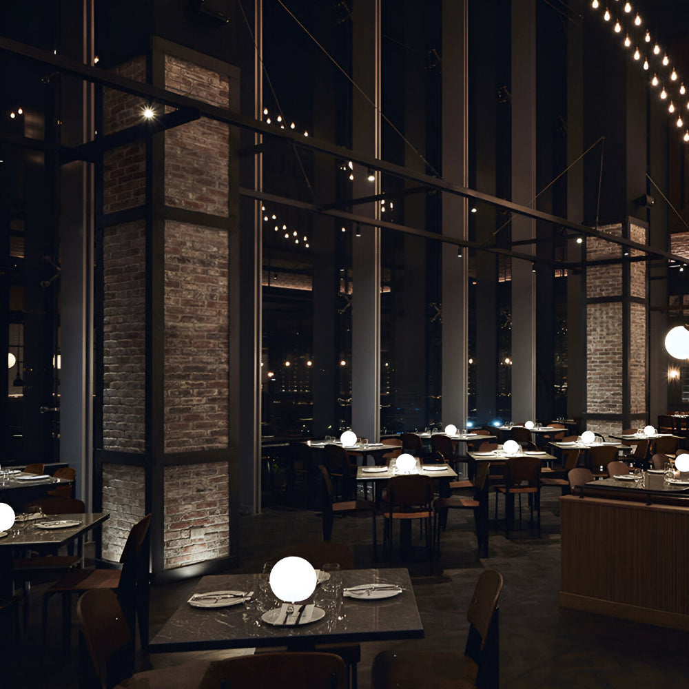 Thessara - Lampada da Tavolo LED a Forma Sferica con Cambio Colore Dinamico