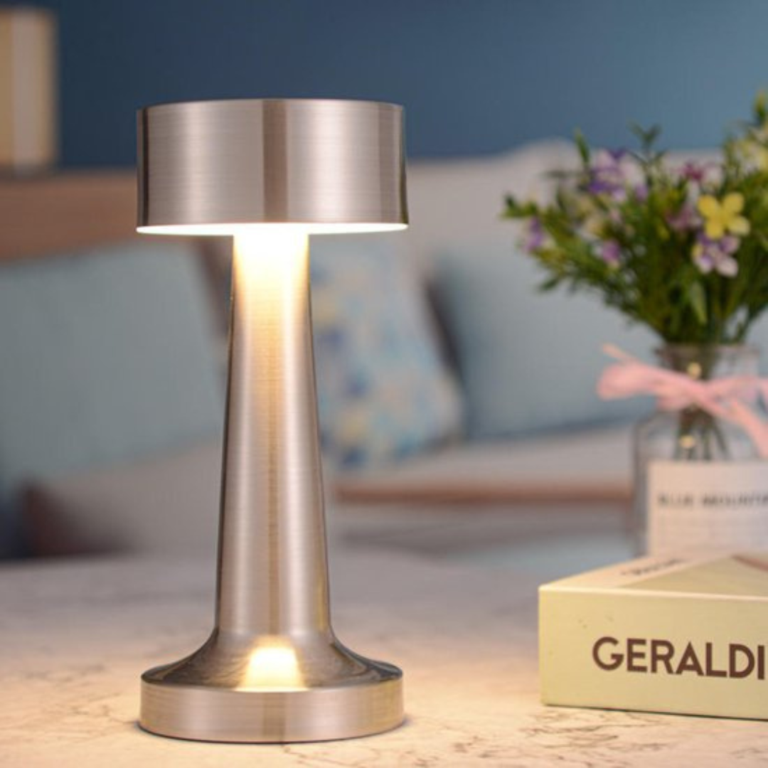 Lithos - Lampada da Tavolo LED Ricaricabile" can be rewritten as:

"Lithos - Lampada LED da Tavolo Ricaricabile