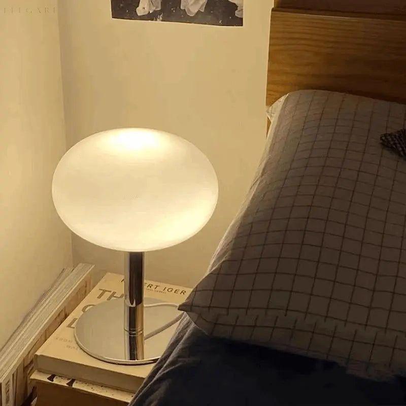 Zyton - Lampada da Tavolo LED Distintiva