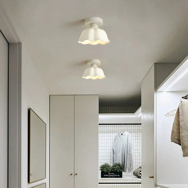Calithea - Lampada da Soffitto in Vetro e Ceramica per Stili Moderni