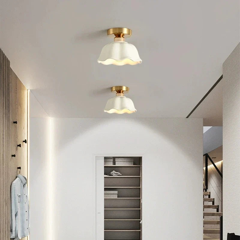 Calithea - Lampada da Soffitto in Vetro e Ceramica per Stili Moderni