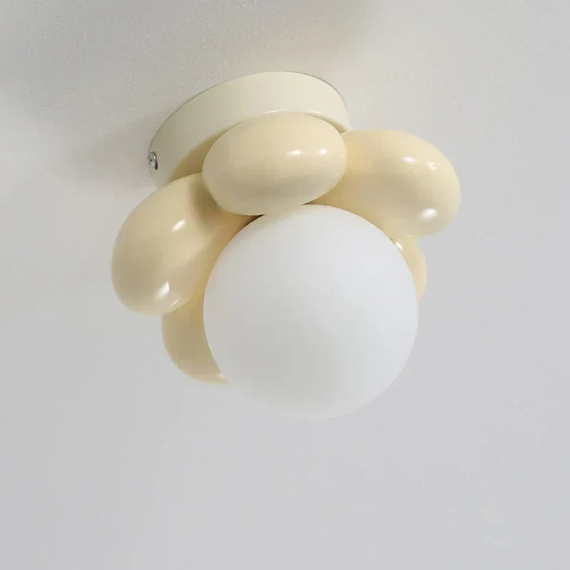 Thalora - Lampada a soffitto in vetro floreale in stile scandinavo