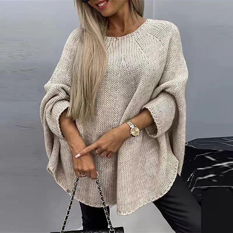 Women's Oversized Knit Sweater with Batwing Sleeves in a Relaxed Fit