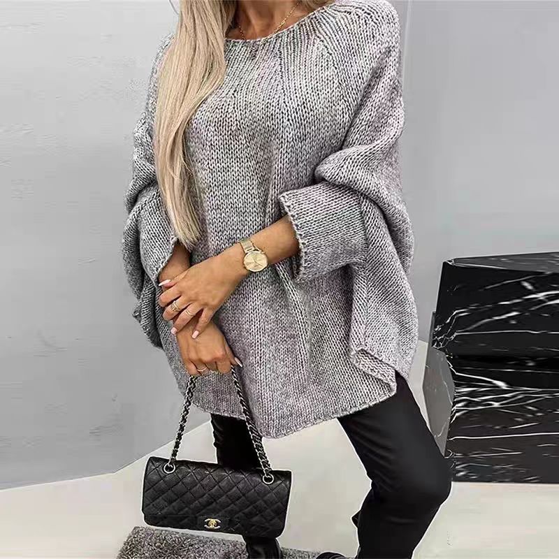 Women's Oversized Knit Sweater with Batwing Sleeves in a Relaxed Fit