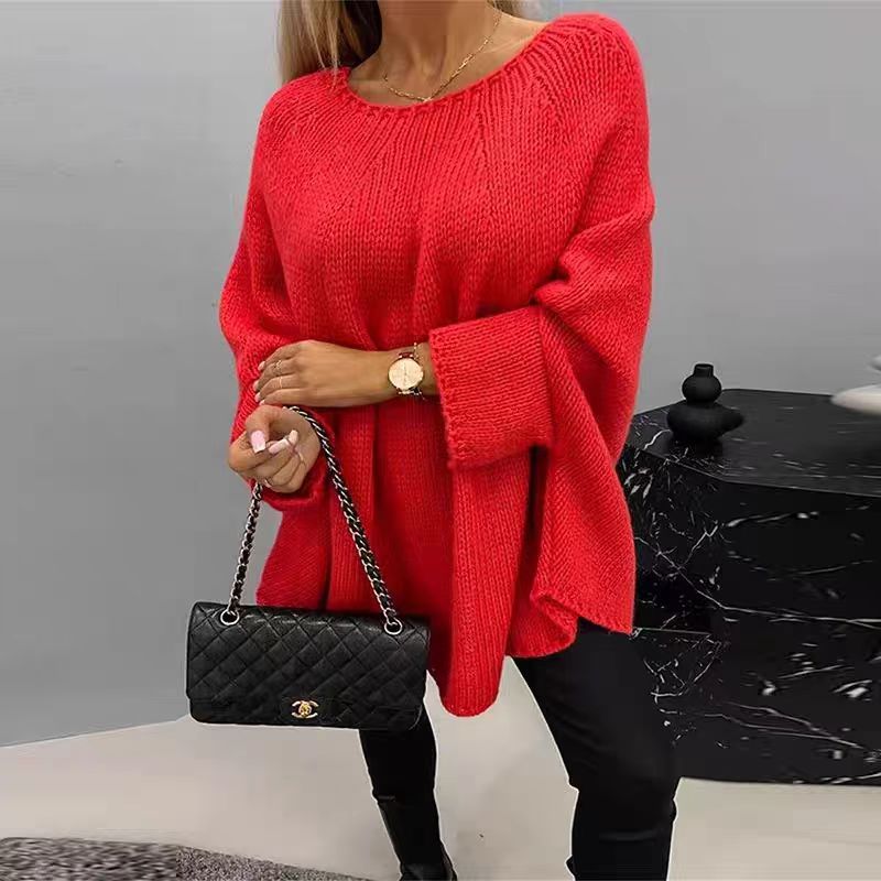 Women's Oversized Knit Sweater with Batwing Sleeves in a Relaxed Fit