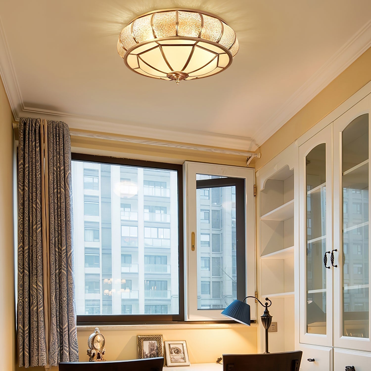 Delmira - Lampada da soffitto rotonda in vetro decorativo