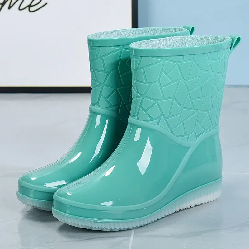 Lightweight Non-Slip Mid-Calf Rain Boots for Women - Waterproof Design