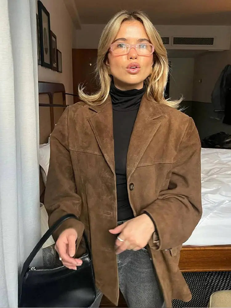 Women's Oversized Button-Up Winter Coat with Pockets