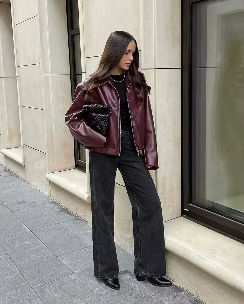 Women's Zipper-Front Leather Jacket with Classic Lapel Collar