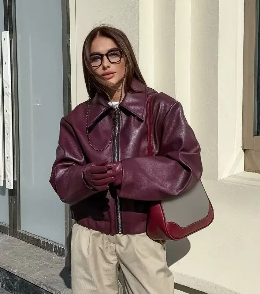 Women's Zipper-Front Leather Jacket with Classic Lapel Collar