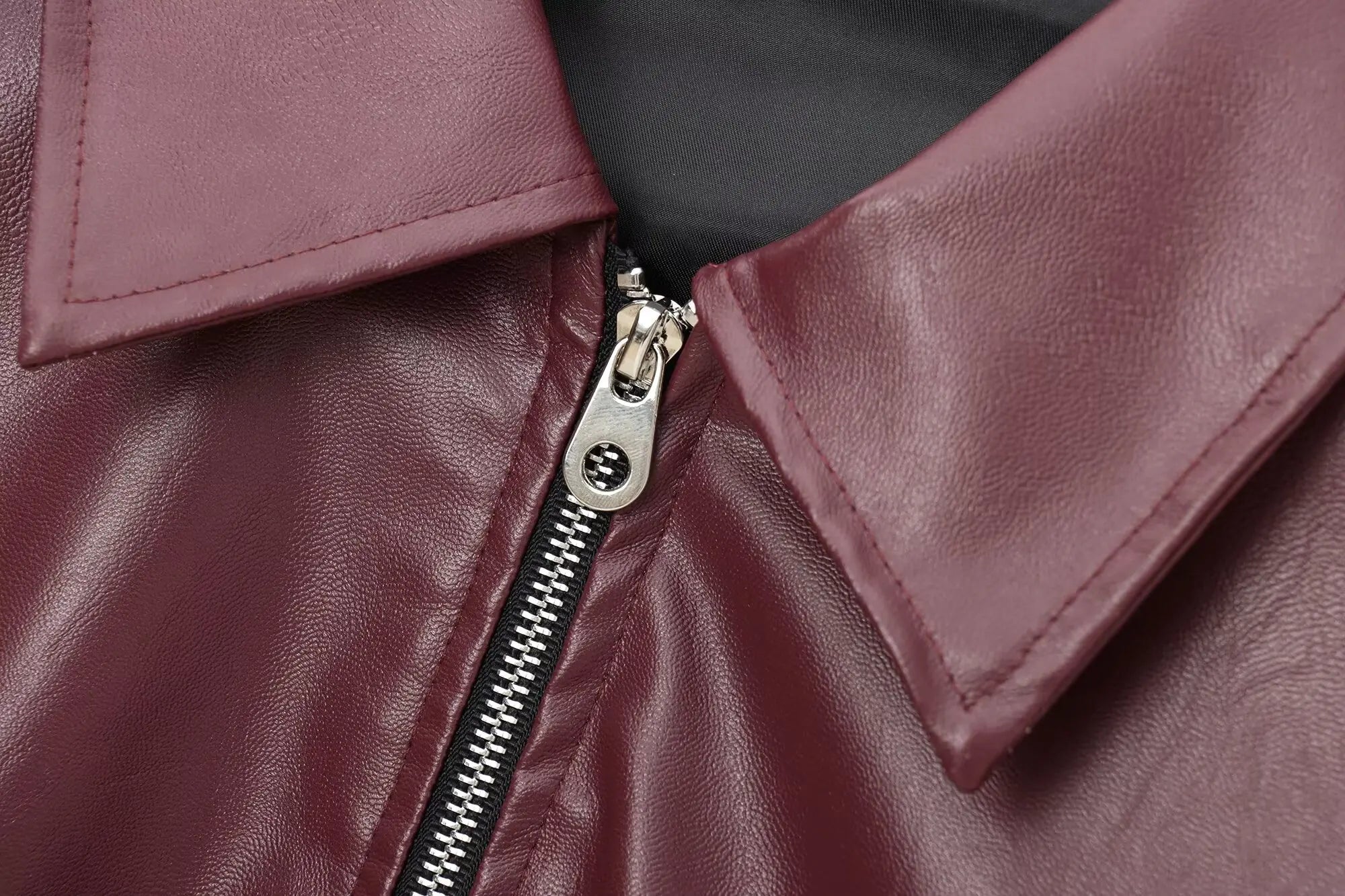 Women's Zipper-Front Leather Jacket with Classic Lapel Collar