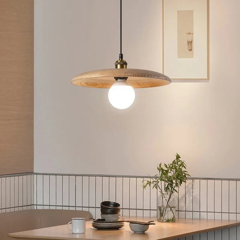 Virena - Lampada a sospensione LED in legno dallo stile minimalista nordico
