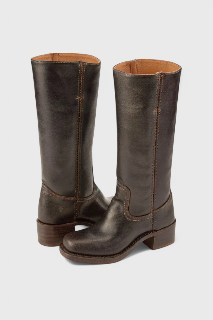 Women's Knee-High Boots with a Stacked Heel and Classic Round Toe Design