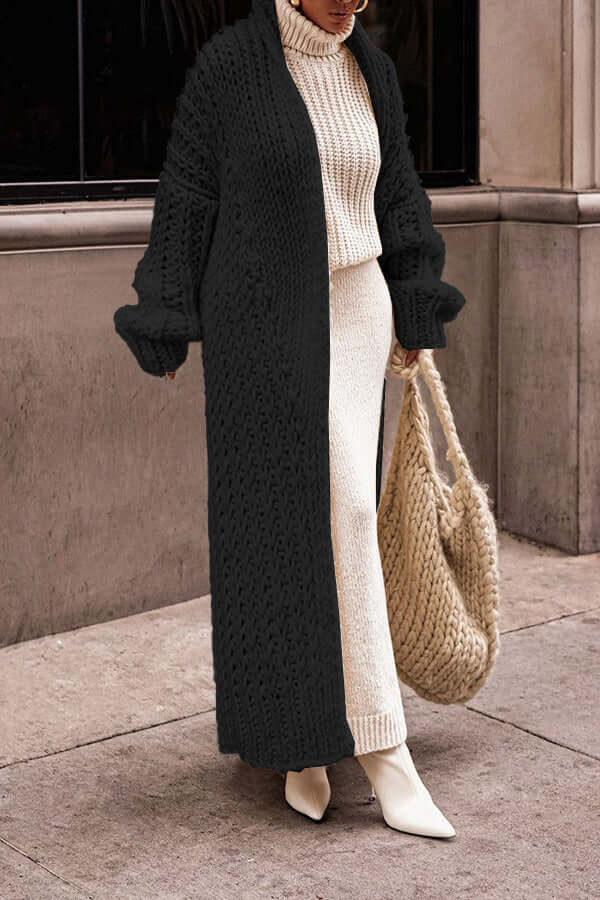 Women’s Chunky Knit Cardigan in a Cozy Oversized Fit