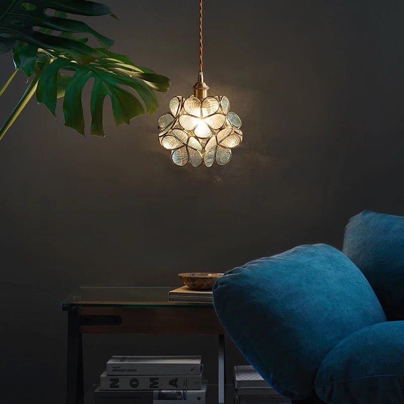 Nuvia - Lampada a sospensione LED in vetro floreale dal design moderno